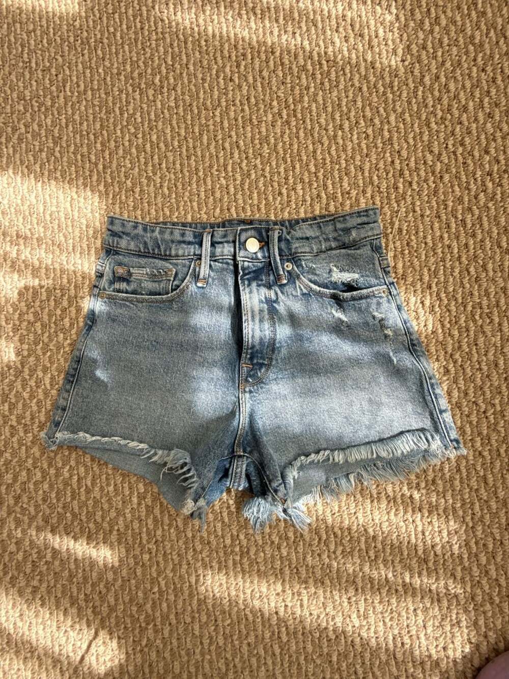 Good American Denim Shorts Size 25 Blue Distressed Raw Hem